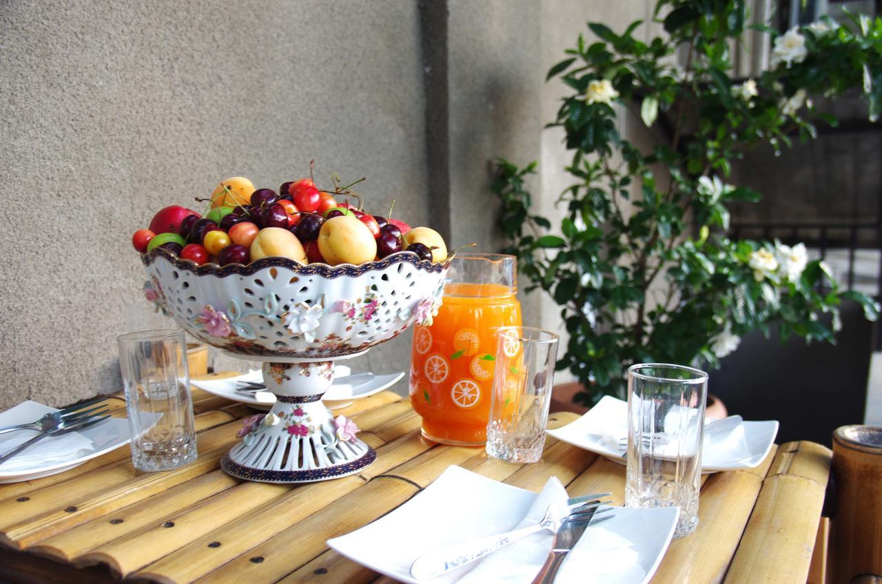 King Edward Hotel Tbilisi Esterno foto